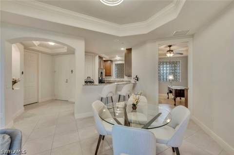 580 El Camino Real 3402, Naples FL - photo 6 of 35