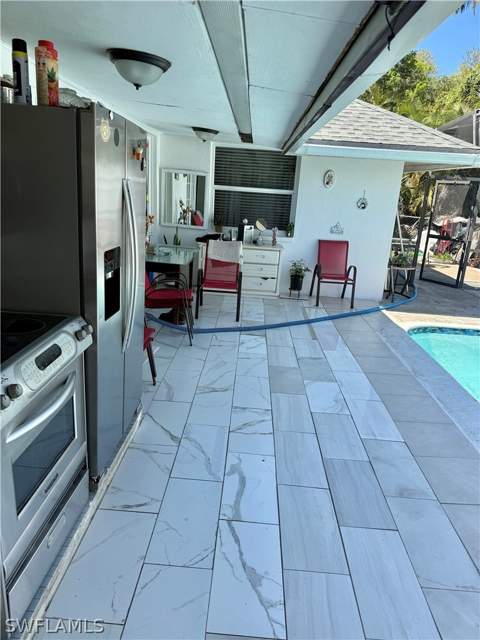 226 Kingston Dr, Fort Myers FL - photo 16 of 22