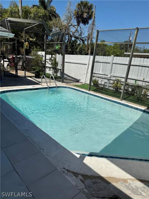 226 Kingston Dr, Fort Myers FL - photo 17 of 22