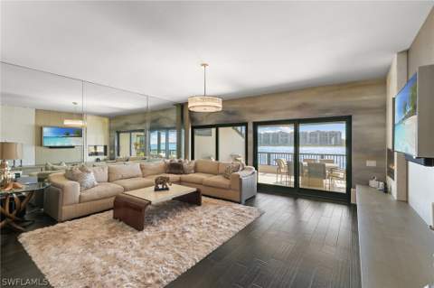406 La Peninsula Blvd 406, Naples FL - photo 11 of 38