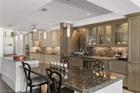 406 La Peninsula Blvd 406, Naples FL - photo 14 of 38
