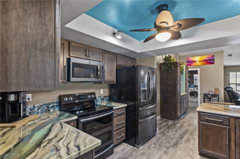 241 Connecticut Ave, Fort Myers FL - photo 9 of 42
