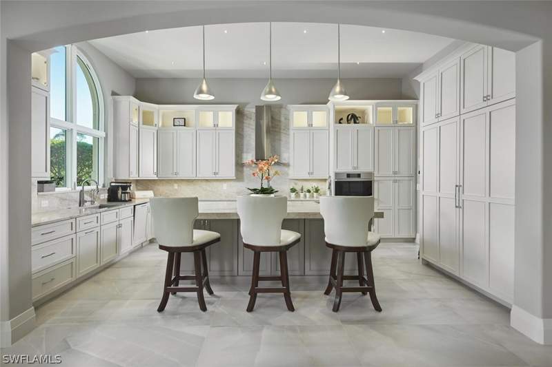 4 bedroom SingleFamilyResidence at 23701 Trevi Ct, Villa Trevi, Estero — photo 4