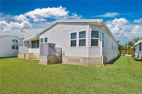 17501 Primrose Ct, Fort Myers Beach FL - photo 14 of 38