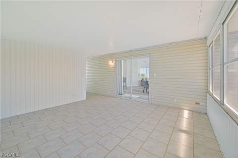 17501 Primrose Ct, Fort Myers Beach FL - photo 21 of 38