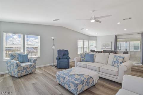 17501 Primrose Ct, Fort Myers Beach FL - photo 7 of 38
