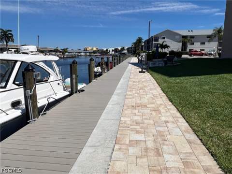 4260 SE 20th Pl 801, Cape Coral FL - photo 22 of 31