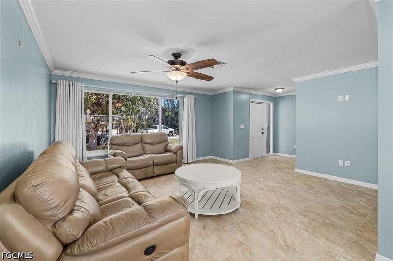 2 bedroom SingleFamilyResidence at 7815 Bocilla Ln, Kreamers Subd, Bokeelia — photo 4