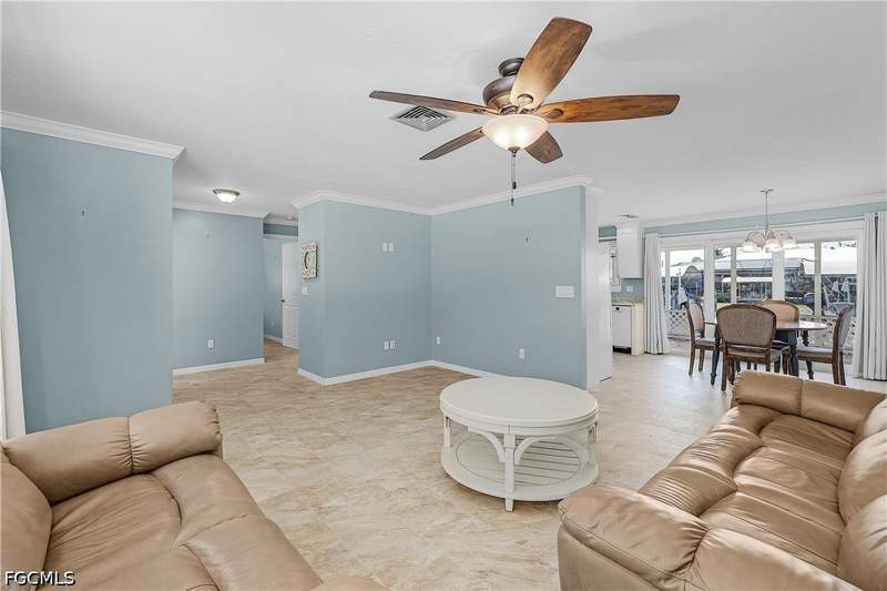 2 bedroom SingleFamilyResidence at 7815 Bocilla Ln, Kreamers Subd, Bokeelia — photo 5