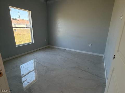484 Westdale Ave, Lehigh Acres FL - photo 23 of 33