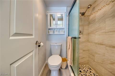 15350 Moonraker Ct 304, North Fort Myers FL - photo 17 of 33