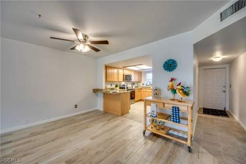 15350 Moonraker Ct 304, North Fort Myers FL - photo 7 of 33