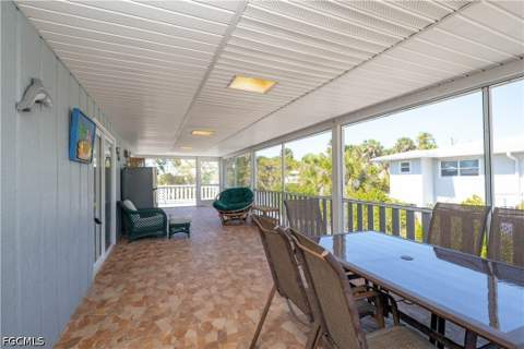 119 Andre Mar Dr, Fort Myers Beach FL - photo 7 of 25
