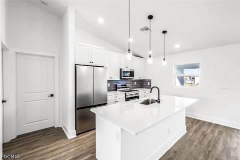 1702 NW 5th Pl, Cape Coral FL - photo 10 of 25
