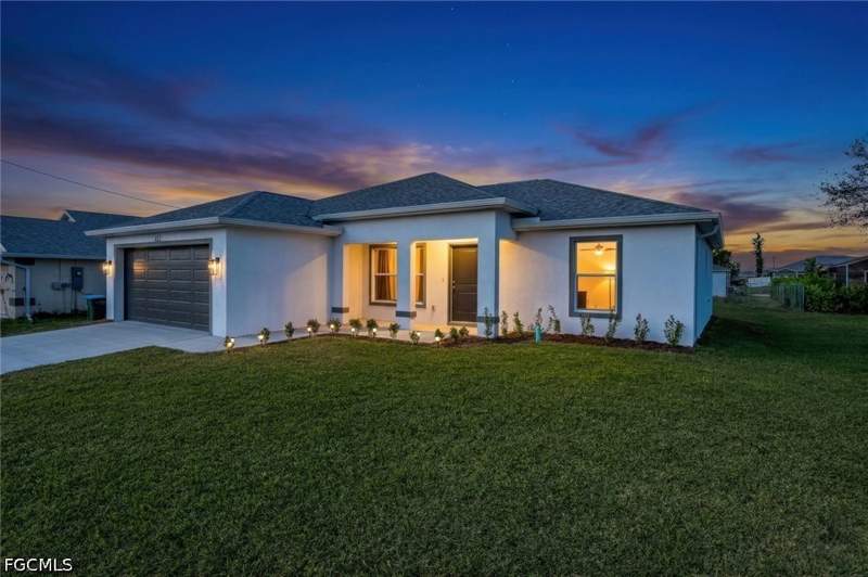 3 bedroom SingleFamilyResidence at 1702 NW 5th Pl, Cape Coral, Cape Coral — photo 2