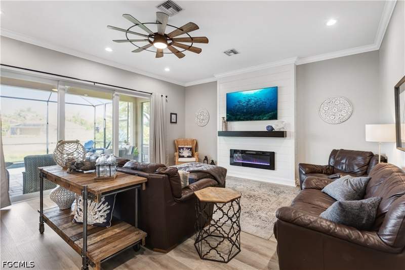 5 bedroom SingleFamilyResidence at 3061 Scarlet Oak Pl, Moody River Estates, North Fort Myers — photo 5