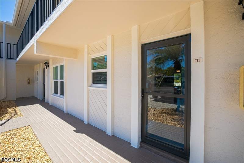 2 bedroom Condominium at 16007 Davis Rd 713, Davis Lake Condo, Fort Myers — photo 2