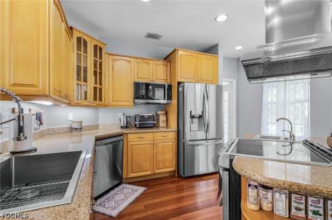 8930 Penzance Blvd, Fort Myers FL - photo 14 of 43