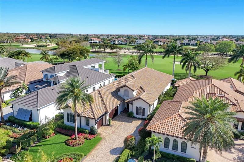 3 bedroom SingleFamilyResidence at 16816 Brightling Way, Brightling, Naples — photo 2