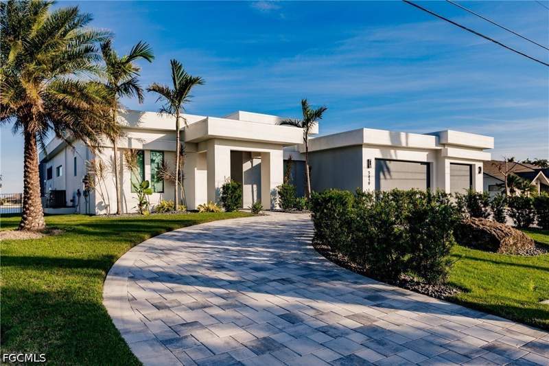 5 bedroom SingleFamilyResidence at 5419 Skyline Blvd, Cape Coral, Cape Coral — photo 4