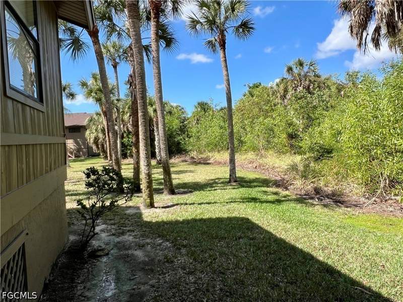 2 bedroom Attached at 17503 Village Inlet Ct, Island Park Village, Fort Myers — photo 3