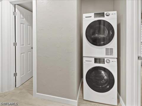 850 Palm St E2, Marco Island FL - photo 10 of 23