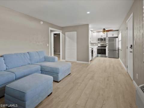 850 Palm St E2, Marco Island FL - photo 8 of 23