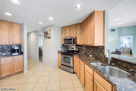 25151 Sandpiper Greens Ct 102, Bonita Springs FL - photo 17 of 41