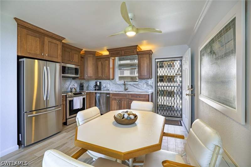 1 bedroom Condominium at 5600 Bonita Beach Rd 802, Beach And Tennis Club, Bonita Springs — photo 2