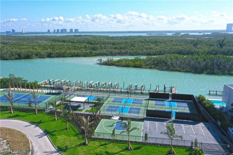 1 bedroom Condominium at 25810 Hickory Blvd 208, Seascape Condo, Bonita Springs — photo 3