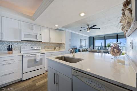 25810 Hickory Blvd 208, Bonita Springs FL - photo 9 of 26