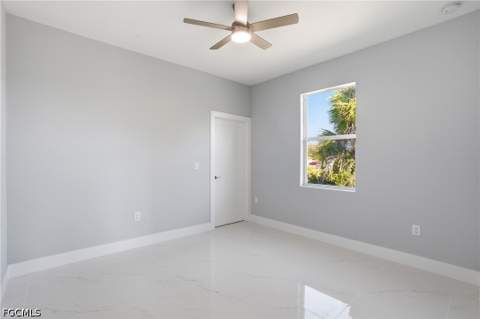 429 Palmyra Ave, Lehigh Acres FL - photo 24 of 44