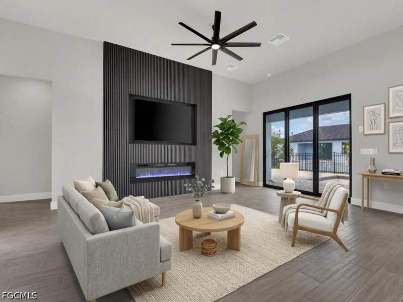 4 bedroom SingleFamilyResidence at 1517 NW 21st Pl, Cape Coral, Cape Coral — photo 2