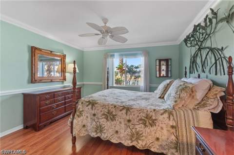 515 Gabriel Cir 1901, Naples FL - photo 15 of 32