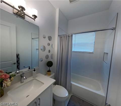 12830 Hawkins Dr, Estero FL - photo 15 of 36