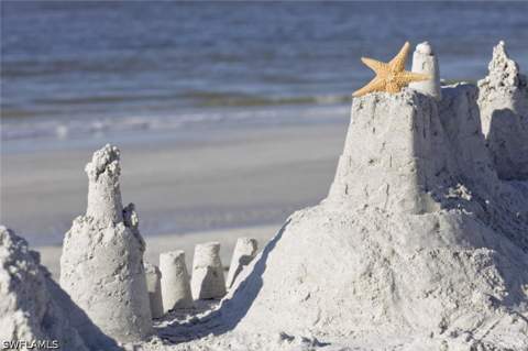 140 Bahia Via, Fort Myers Beach FL - photo 18 of 20