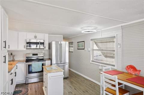 9806 Sugarberry Way, Fort Myers FL - photo 11 of 43