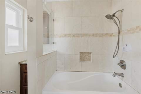 2366 Woodland Ter, Fort Myers FL - photo 10 of 15