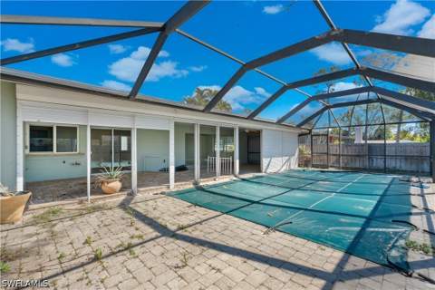 2366 Woodland Ter, Fort Myers FL - photo 12 of 15