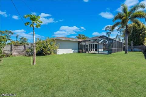 2366 Woodland Ter, Fort Myers FL - photo 14 of 15