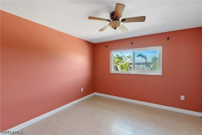 3 bedroom SingleFamilyResidence at 2366 Woodland Ter, Fort Myers, Fort Myers — photo 5