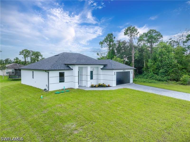 4 bedroom SingleFamilyResidence at 2504 23rd St W, Lehigh Acres, Lehigh Acres — photo 2