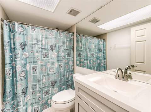 15031 Punta Rassa Rd 202, Fort Myers FL - photo 18 of 46