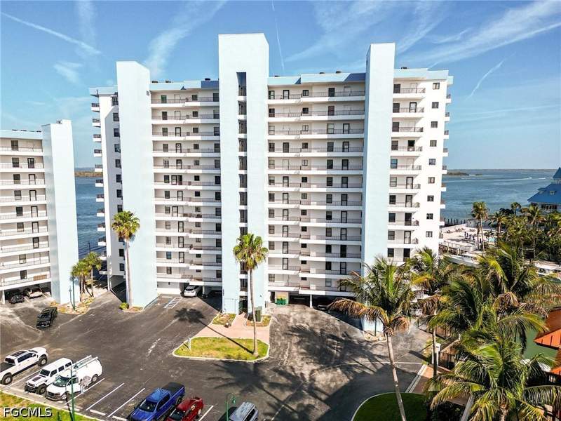 2 bedroom Condominium at 15031 Punta Rassa Rd 202, Punta Rassa, Fort Myers — photo 5