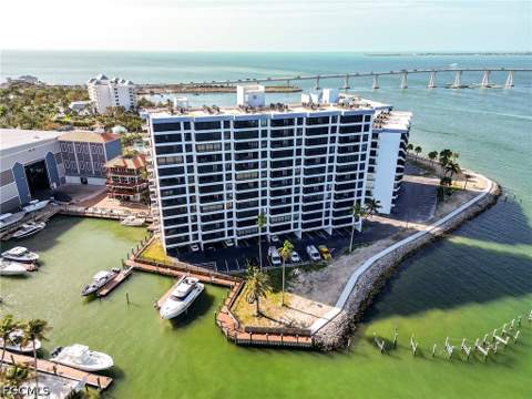 15031 Punta Rassa Rd 202, Fort Myers FL - photo 6 of 46