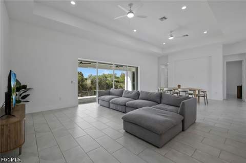 1428 NW 27th Pl, Cape Coral FL - photo 14 of 32