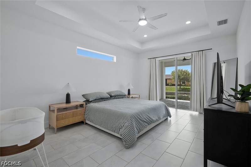 3 bedroom SingleFamilyResidence at 1428 NW 27th Pl, Cape Coral, Cape Coral — photo 4