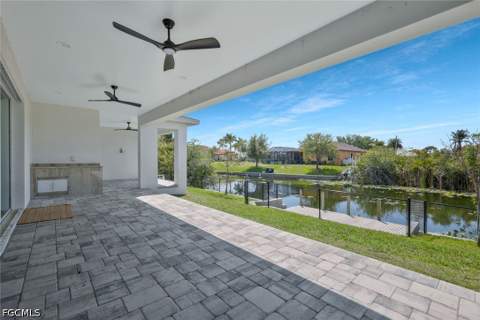 1428 NW 27th Pl, Cape Coral FL - photo 6 of 32