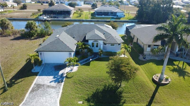 4 bedroom SingleFamilyResidence at 2319 NW 38th Ave, Cape Coral, Cape Coral — photo 2