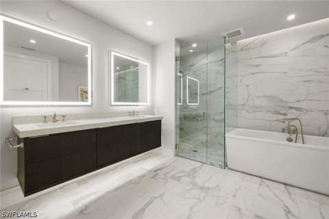 495 5th St S 304, Naples FL - photo 24 of 29